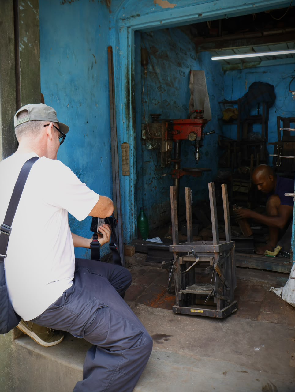 The Brain Surgeons of Handloom, Dr. Handloom
