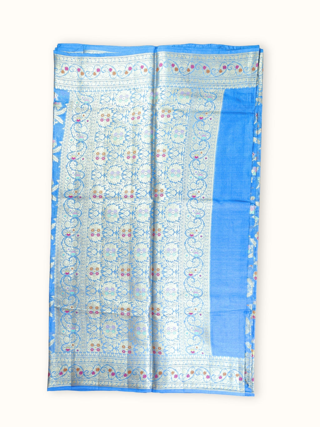 Pallu of dense floral jaal
